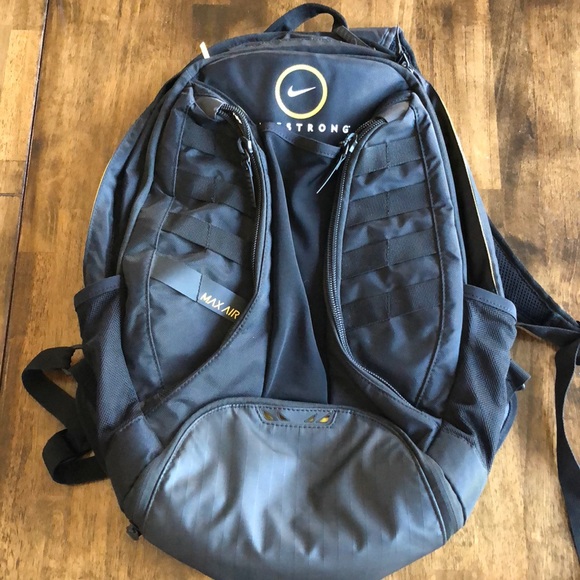 nike livestrong backpack